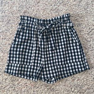Dry Goods, size medium shorts, black and white checkered
